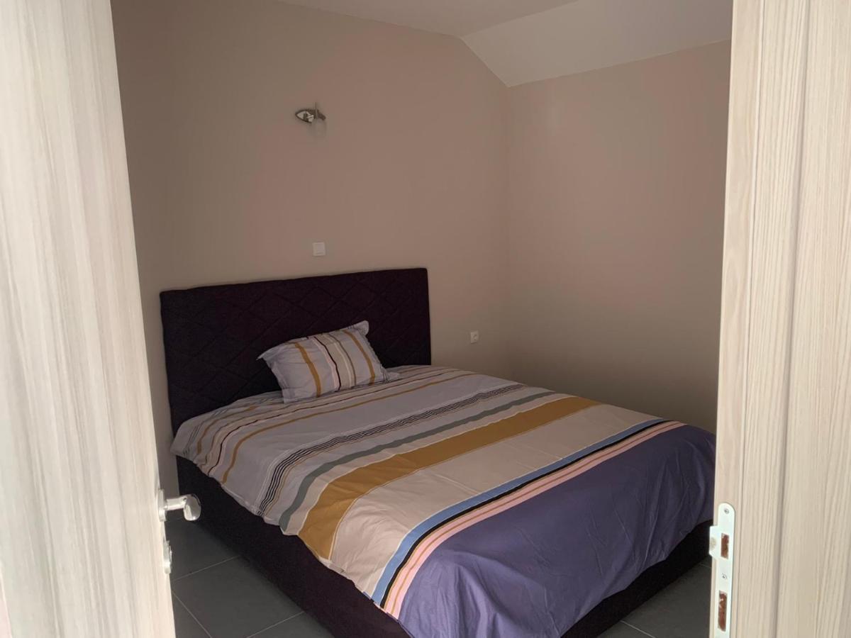 Appartamento Ostojic Lux Apartman Cattaro Esterno foto